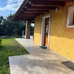 Villa Indipendente, Rena Majore